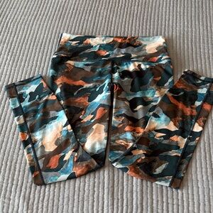 Fabletics PowerHold green and terracotta Leggings